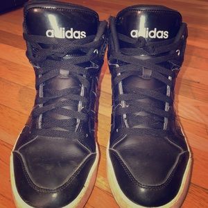 Women’s Adidas High Top Sneakers Size: 9.5
